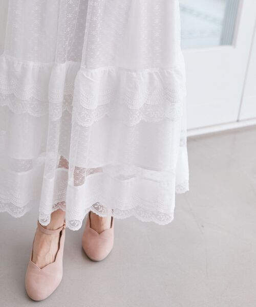 MAJESTIC LEGON（マジェスティックレゴン）の「ティアードレースフリルスカート（スカート・レディース・ブラック/アイボリー/オフホワイト・MEDIUM）」の12枚目の写真