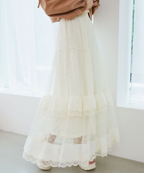 MAJESTIC LEGON（マジェスティックレゴン）の「ティアードレースフリルスカート（スカート・レディース・ブラック/アイボリー/オフホワイト・MEDIUM）」の17枚目の写真