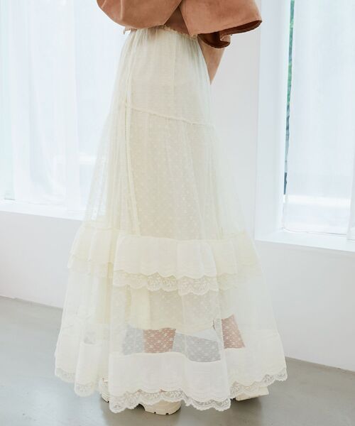 MAJESTIC LEGON（マジェスティックレゴン）の「ティアードレースフリルスカート（スカート・レディース・ブラック/アイボリー/オフホワイト・MEDIUM）」の18枚目の写真