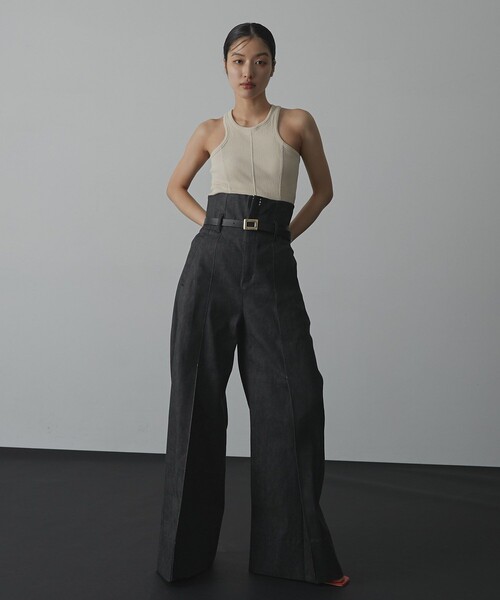 UNITED TOKYO（ユナイテッドトウキョウ）の「2way Waist Stretch Jeans｜ウォッシャブル/美脚見え/春服（デニムパンツ・レディース・ブラック・1/2）」の9枚目の写真