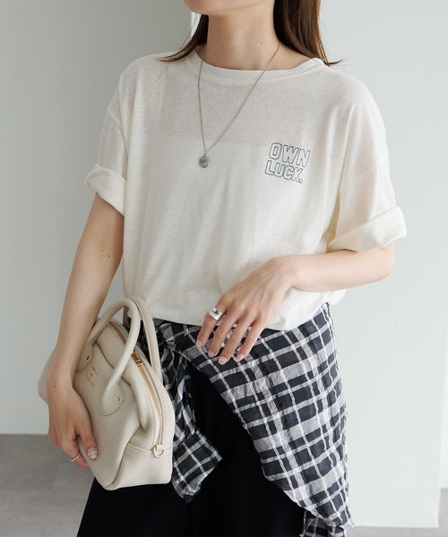 PUAL CE CIN(ピュアルセシン)の「ロゴ刺繍×フロッキープリント麻混Tシャツ(Tシャツ/カットソー・レディース・チャコールグレー/グレー/オフホワイト/ピンク・FREE)」の1枚目の写真