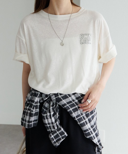 PUAL CE CIN(ピュアルセシン)の「ロゴ刺繍×フロッキープリント麻混Tシャツ(Tシャツ/カットソー・レディース・チャコールグレー/グレー/オフホワイト/ピンク・FREE)」の5枚目の写真