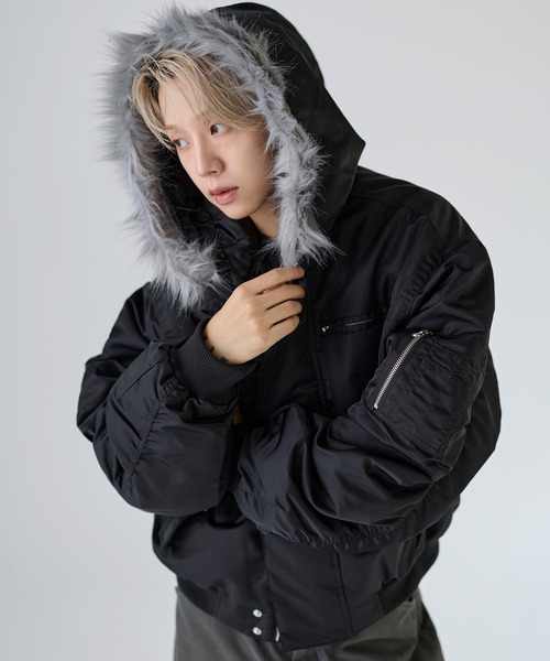 MSG(エムエスジー)の「N-2Bフライトミリタリーコンパクト中綿ジャッケット ナイロン/合皮【UNISEX】(ミリタリージャケット・メンズ・ブラウン/ブラック系/ブラック/カーキ/ワイン・S/M/L/XL)」の7枚目の写真