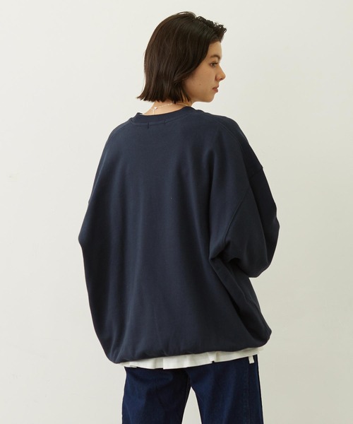 MILKFED.（ミルクフェド）の「STRAWBERRY SWEAT TOP（スウェット・レディース・オフホワイト/オリーブ/ネイビー・M/L）」の5枚目の写真