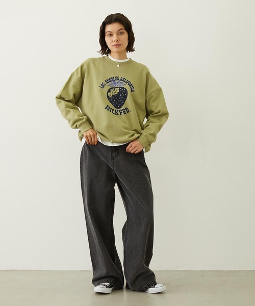MILKFED.（ミルクフェド）の「STRAWBERRY SWEAT TOP（スウェット・レディース・オフホワイト/オリーブ/ネイビー・M/L）」の13枚目の写真