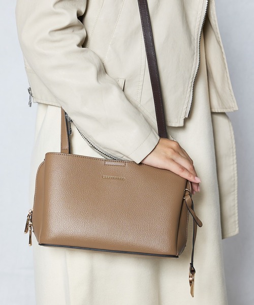 MERCURYDUO（マーキュリーデュオ）の「【MERCURYDUO/マーキュリーデュオ】ワーク　ショルダーバッグ（ショルダーバッグ・レディース・ブラック/グレイッシュベージュ/アイボリー・FREE）」の3枚目の写真