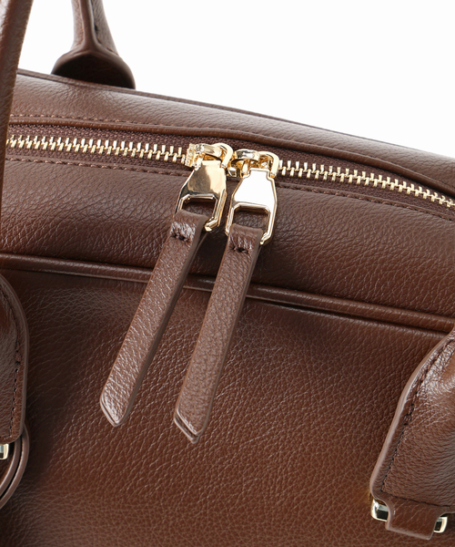 La TOTALITE(ラトータリテ)の「LE VERNIS/ルベルニ チャーム付きボストンバッグ(ボストンバッグ・レディース・ブラック/ブラウン・FREE)」の17枚目の写真