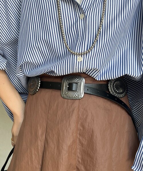 DouDou(ドゥドゥ)の「コンチョベルト(ベルト・レディース・ブラック/ブラウン・FREE)」の1枚目の写真