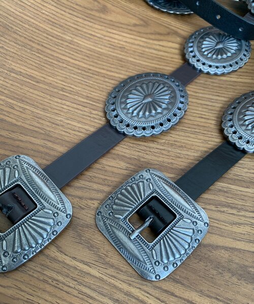 DouDou(ドゥドゥ)の「コンチョベルト(ベルト・レディース・ブラック/ブラウン・FREE)」の6枚目の写真