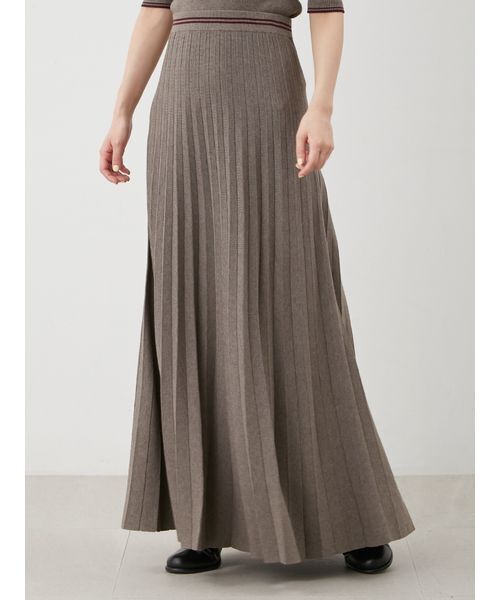 Mila Owen（ミラオーウェン）の「【セットアップ対応】ニットプリーツスカート（スカート・レディース・アイボリー/モカ/バーガンディー・0/1）」の16枚目の写真