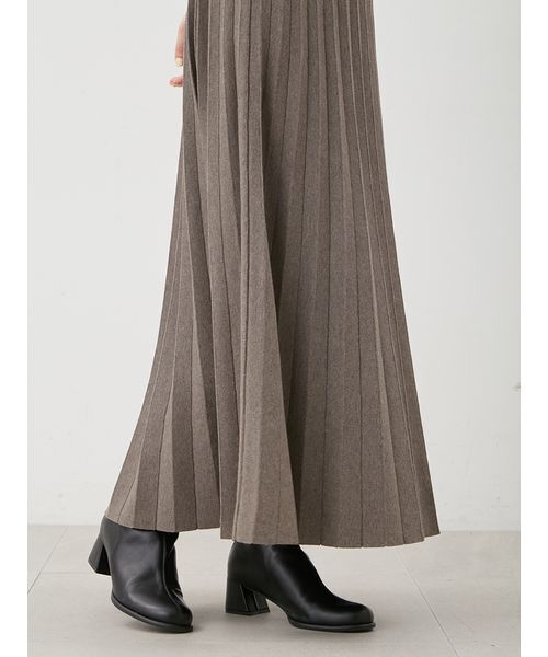 Mila Owen（ミラオーウェン）の「【セットアップ対応】ニットプリーツスカート（スカート・レディース・アイボリー/モカ/バーガンディー・0/1）」の21枚目の写真