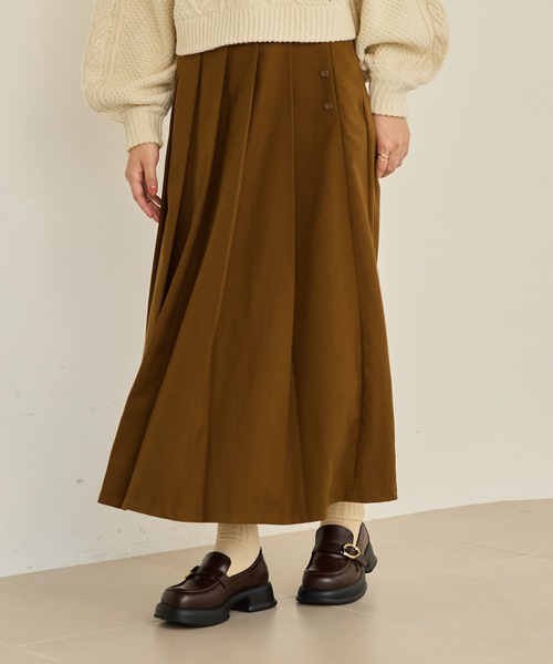 OLUN(オルン)の「nuance buckle loafer/ニュアンスバックルローファー(ローファー・レディース・ブラウン/ブラック・LARGE/MEDIUM/SMALL)」の11枚目の写真