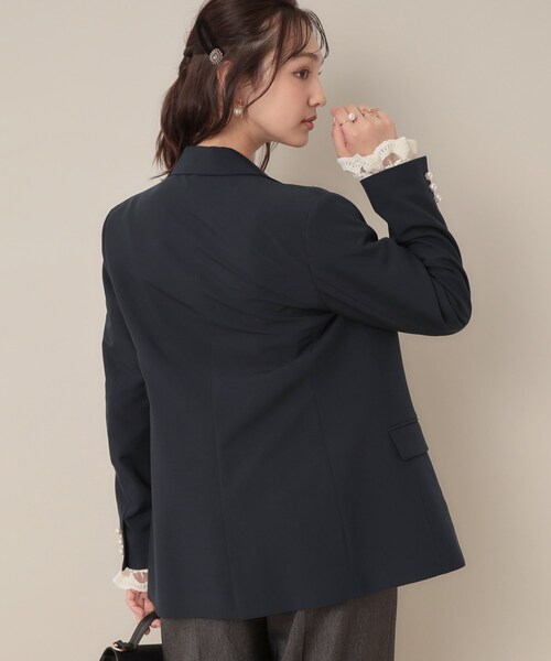 couture brooch（クチュールブローチ）の「【高見え・きれいめ・通勤】レースカフス パール調釦テーラードジャケット（テーラードジャケット・レディース・ネイビー/ブラウン系その他3/ブラウン系9・40/38/42/36）」の15枚目の写真