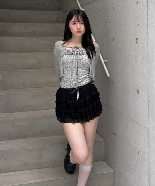 Lae（レイ）の「花柄キャミ＋リボンカーディガン（キャミソール・レディース・グレー/ブラック・フリー）」の11枚目の写真