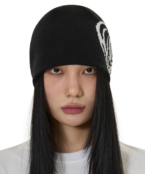 OY(オーワイ)の「『OY/オーワイ』SWIRL HEART BEANIE/スワール ハート ビーニー(ニットキャップ/ビーニー・レディース・ブラック/ベージュ・FREE)」の3枚目の写真
