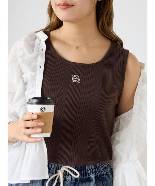 ehka sopo（エヘカソポ）の「ワンポイント刺繍タンクトップ（ニット/セーター・レディース・キナリ/ブラウン/グレー/ブラック・F）」の22枚目の写真