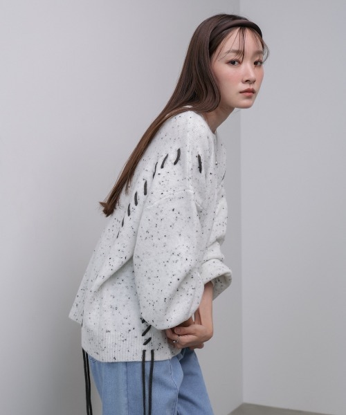 Bab（バブ）の「チョコチップ風ネップ 編み上げニットトップス（ニット/セーター・レディース・ベージュ/ライトグレー/サンドベージュ/ブルー・FREE）」の10枚目の写真