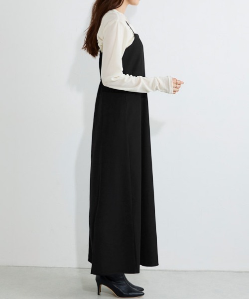 Pierrot(ピエロ)の「フレアキャミワンピース(ワンピース・レディース・ブラック/チャコール・PM/S/M/L)」の22枚目の写真