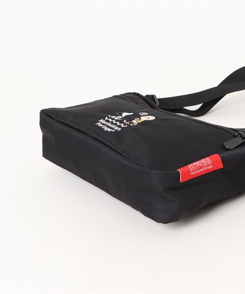 Manhattan Portage（マンハッタンポーテージ）の「JOGGER(L) JPN VER 2 FLIGHT NYLON BACKING PEANUTS 25（ショルダーバッグ・レディース・ブラック・X-SMALL）」の18枚目の写真