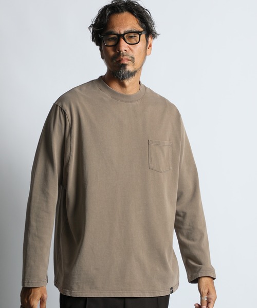 The DUFFER of ST.GEORGE(ザダファーオブセントジョージ)の「SNOW WASH PONTE L/SL TEE: ポンチ素材 スノー加工 ルーズフィットロンTEE(Tシャツ/カットソー・メンズ・スミクロ/ブルーグレー/グレイッシュベージュ/ブルー・LARGE/MEDIUM/SMALL/X-LARGE)」の4枚目の写真