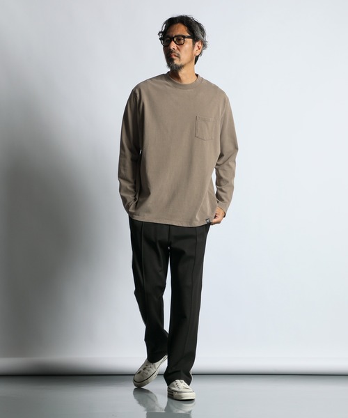 The DUFFER of ST.GEORGE(ザダファーオブセントジョージ)の「SNOW WASH PONTE L/SL TEE: ポンチ素材 スノー加工 ルーズフィットロンTEE(Tシャツ/カットソー・メンズ・スミクロ/ブルーグレー/グレイッシュベージュ/ブルー・LARGE/MEDIUM/SMALL/X-LARGE)」の14枚目の写真