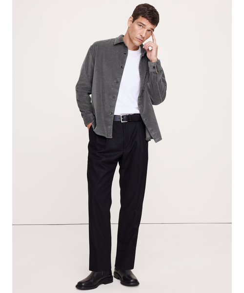 Banana Republic（バナナリパブリック）の「リラックスフィット コーデュロイ オーバーシャツ（シャツ/ブラウス・メンズ・チャコールグレー/バーガンディー・S/M/L）」の7枚目の写真