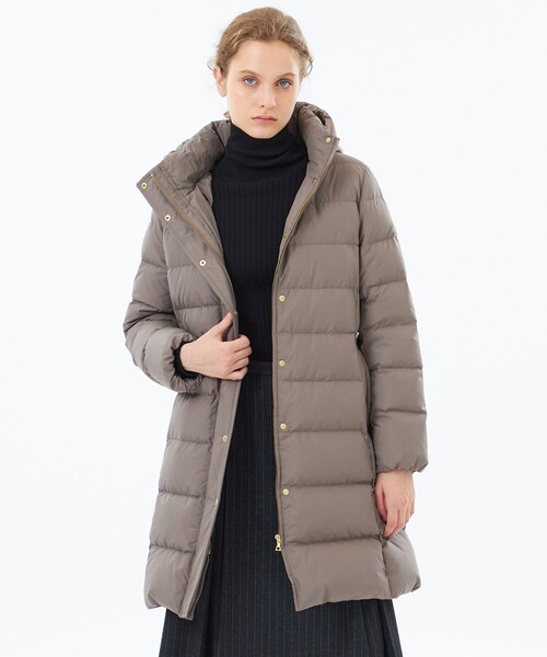 MACKINTOSH PHILOSOPHY（ﾏｯｷﾝﾄｯｼｭ ﾌｨﾛｿﾌｨｰ）の「【WEB&一部店舗限定】フーデッドロングダウン（ダウンジャケット/コート・レディース・ブラック/ダークネイビー/ベージュ系その他4・36/38）」の2枚目の写真