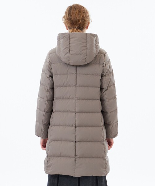 MACKINTOSH PHILOSOPHY（ﾏｯｷﾝﾄｯｼｭ ﾌｨﾛｿﾌｨｰ）の「【WEB&一部店舗限定】フーデッドロングダウン（ダウンジャケット/コート・レディース・ブラック/ダークネイビー/ベージュ系その他4・36/38）」の9枚目の写真