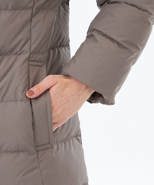 MACKINTOSH PHILOSOPHY（ﾏｯｷﾝﾄｯｼｭ ﾌｨﾛｿﾌｨｰ）の「【WEB&一部店舗限定】フーデッドロングダウン（ダウンジャケット/コート・レディース・ブラック/ダークネイビー/ベージュ系その他4・36/38）」の13枚目の写真