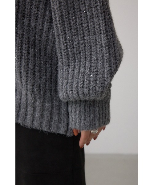 AZUL by moussy（アズールバイマウジー）の「スパンコールニットカーディガン（カーディガン/ボレロ・レディース・ブラウン/グレイッシュベージュ/杢グレー・FREE）」の13枚目の写真