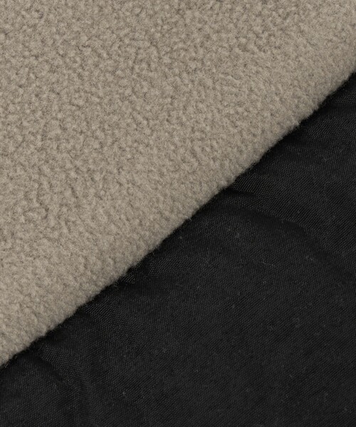 THE NORTH FACE(ザノースフェイス)の「<THE NORTH FACE>キャンベルフリースマフラー(ベビー) / キッズ(マフラー・キッズ・ブラック/ベージュ・FREE)」の6枚目の写真