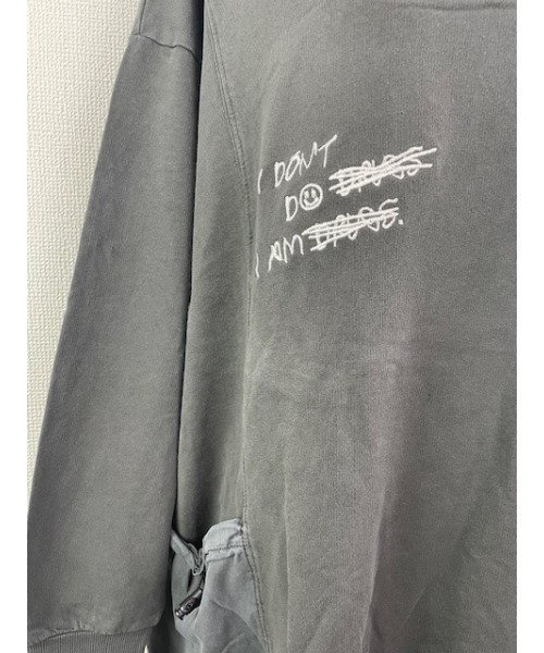 WORLD WIDE LOVE!（ワールドワイドラブ）の「ピグメント裏毛ハイネックPO（スウェット・レディース・ブラック/オフホワイト/グリーン・1）」の13枚目の写真