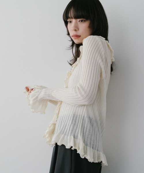 DRWCYS（ドロシーズ）の「ラッフルリブカーディガン（カーディガン/ボレロ・レディース・アイボリー/ブラック/グレー・FREE）」の6枚目の写真