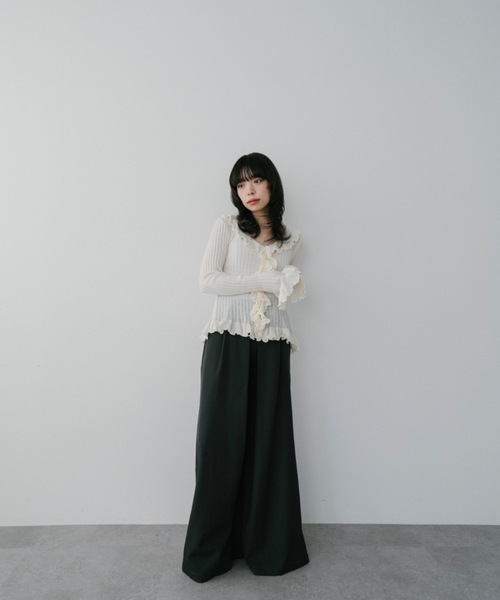 DRWCYS（ドロシーズ）の「ラッフルリブカーディガン（カーディガン/ボレロ・レディース・アイボリー/ブラック/グレー・FREE）」の9枚目の写真