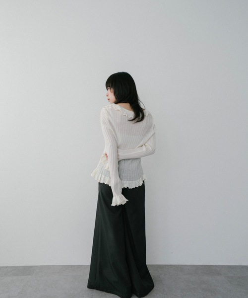 DRWCYS（ドロシーズ）の「ラッフルリブカーディガン（カーディガン/ボレロ・レディース・アイボリー/ブラック/グレー・FREE）」の12枚目の写真