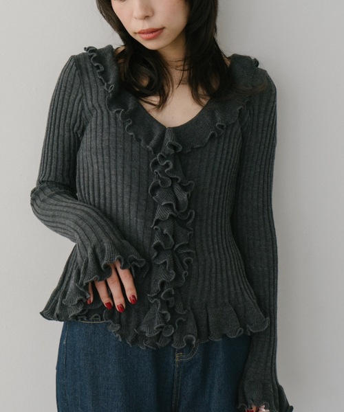 DRWCYS（ドロシーズ）の「ラッフルリブカーディガン（カーディガン/ボレロ・レディース・アイボリー/ブラック/グレー・FREE）」の19枚目の写真