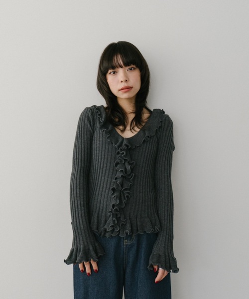 DRWCYS（ドロシーズ）の「ラッフルリブカーディガン（カーディガン/ボレロ・レディース・アイボリー/ブラック/グレー・FREE）」の22枚目の写真