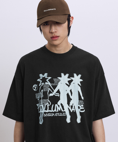 F.ILLUMINATE(フィルミネイト)の「スタライトグラフィックTシャツ-ブラック(Tシャツ/カットソー・レディース・その他・SMALL/MEDIUM/LARGE)」の3枚目の写真