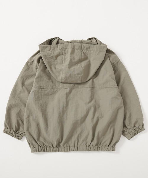 devirock（デビロック）の「【水はじく】撥水ナイロン ビッグポケット マウンテンパーカー（その他アウター・キッズ・ライトカーキ/アイボリー/ブラック/ピンクベージュ・100cm/110cm/120cm/130cm/140cm/150cm/160cm）」の16枚目の写真