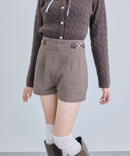 OLIVE des OLIVE（オリーブデオリーブ）の「サイドバックルショートパンツ（その他パンツ・レディース・チェック/ブラウン/チャコールグレー・FREE）」の3枚目の写真
