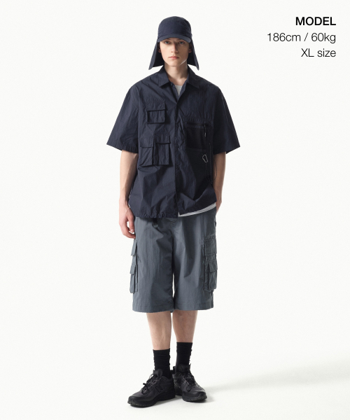 MUSINSA STANDARD（ムシンサスタンダード）の「[シティレジャー] CNオーバーサイズマルチポケット半袖シャツ[ネイビー]（シャツ/ブラウス・メンズ・その他・SMALL/MEDIUM/LARGE/X-LARGE/XX-LARGE）」の2枚目の写真