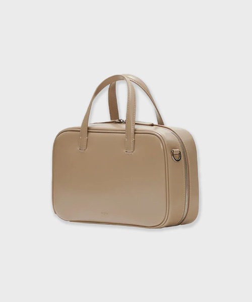 ROH SEOUL(ローソウル)の「ROH SEOUL MEDIUM TIN SQUARE TOTE BAG / MEDIUM TIN SQUARE TOTE BAG(トートバッグ・レディース・ブラック/ベージュ・FREE)」の1枚目の写真