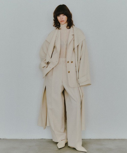 ETRE TOKYO(エトレトウキョウ)の「SANTEワンタックセンタークリースパンツ(その他パンツ・レディース・グレー/ブラウン・M/S)」の15枚目の写真