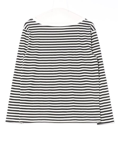BY THE BAY（バイザベイ）の「【マリンテイスト・大人定番】バスクボーダー長袖Tシャツ／4色展開｜クルーネック ロンT フィット 着回し 大人カジュアル きれいめ 春秋コーデ（Tシャツ/カットソー・レディース・グレー×ホワイト/ネイビー×ホワイト/ブラック×ホワイト/ブラウン・FREE）」の5枚目の写真