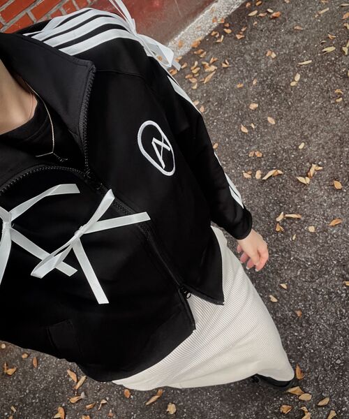 ARI(アリ)の「JOEL JERSEY TRACK TOP / BLACK(ナイロンジャケット・レディース・ブラック・FREE)」の5枚目の写真