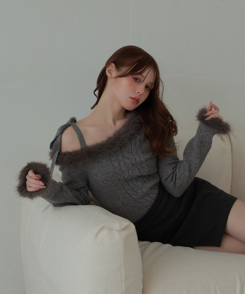 M DOLLY(エムドリー)の「fur ribbon rafia knit tops/ファーリボンラフィアニットトップス(ニット/セーター・レディース・ダークグレー/ベージュ/ブルーグレー/アイボリー・FREE)」の11枚目の写真