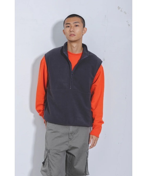 GOAT（ゴート）の「GOAT / DOUBLE PILE FLEECE HALF ZIP VEST（ベスト・メンズ・ライトパープル/ミント/ライトグレー/チャコールグレー/ブラック・S/M/L/XL/XS）」の2枚目の写真