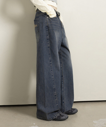 EUGGEN（ユジェン）の「バックロゴスラッシュワイドデニムパンツ_ダストインディゴ（デニムパンツ）」