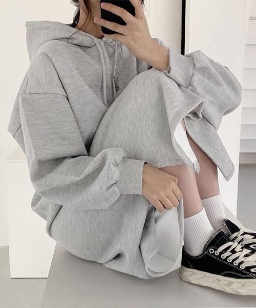 Miniministore(ミニミニストア)の「裏起毛 ロングパーカーワンピース 着やせ(ワンピース・レディース・ライトグレー/ネイビー/ブラウン/ブラック・FREE)」の9枚目の写真