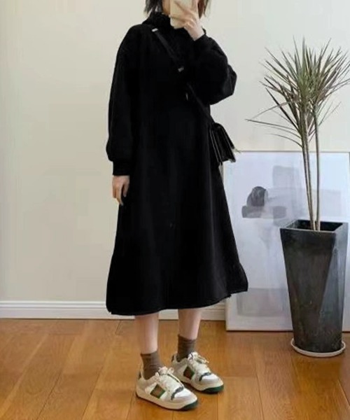 Miniministore(ミニミニストア)の「裏起毛 ロングパーカーワンピース 着やせ(ワンピース・レディース・ライトグレー/ネイビー/ブラウン/ブラック・FREE)」の12枚目の写真